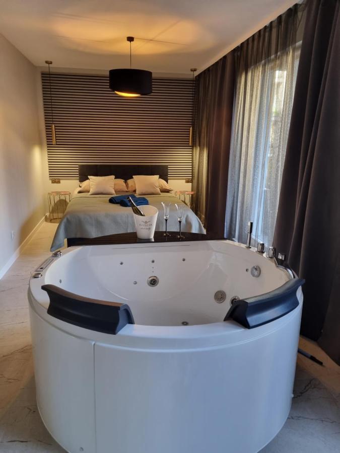 Apartament Jacuzzi Краків Екстер'єр фото