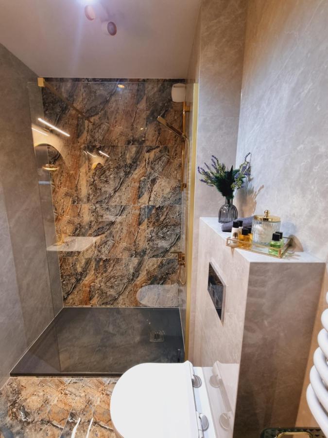 Apartament Jacuzzi Краків Екстер'єр фото