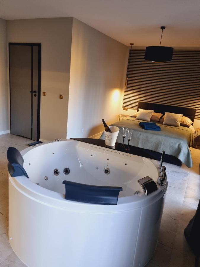 Apartament Jacuzzi Краків Екстер'єр фото
