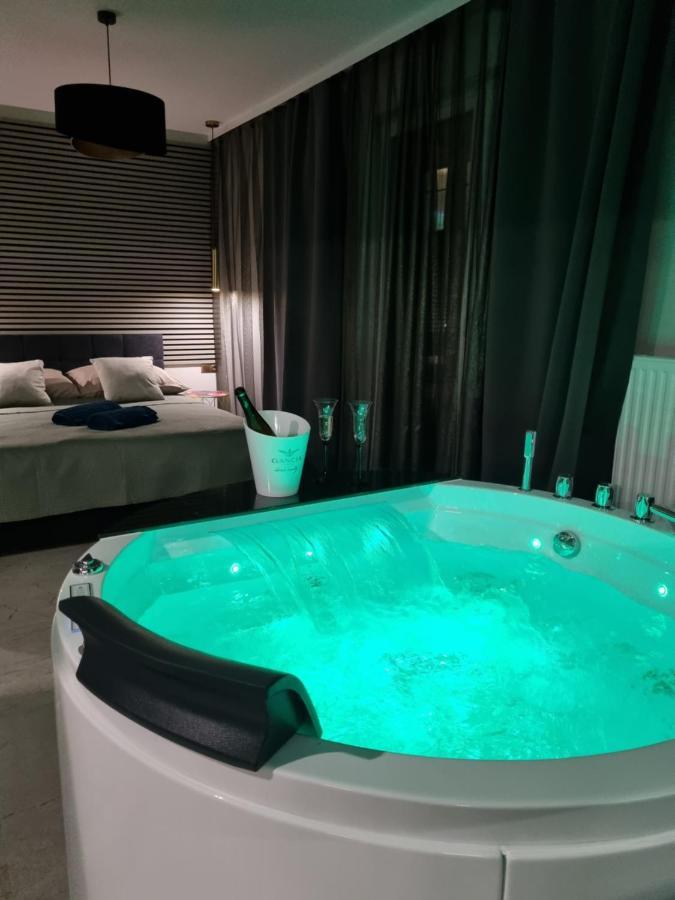 Apartament Jacuzzi Краків Екстер'єр фото